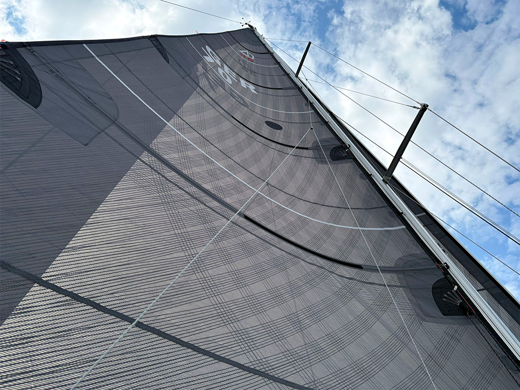 X-Drive® Taffeta Carbon - Cruising Großsegel 16 X Drive dunkelgrau